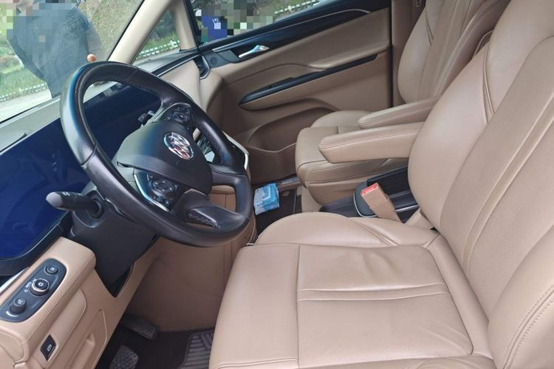 Used Buick GL8 2020 ES Land Cruiser 653T Flagship Model Left Front Seat