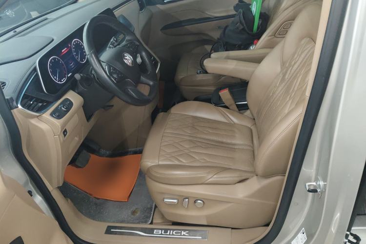 Used Buick GL8 2020 ES Land Cruiser 653T Flagship Model Left Front Seat
