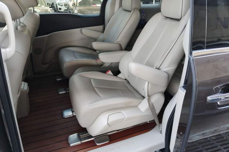 Used Buick GL8 2020 Land Business Class 652T Luxury Model Left Rear Seat