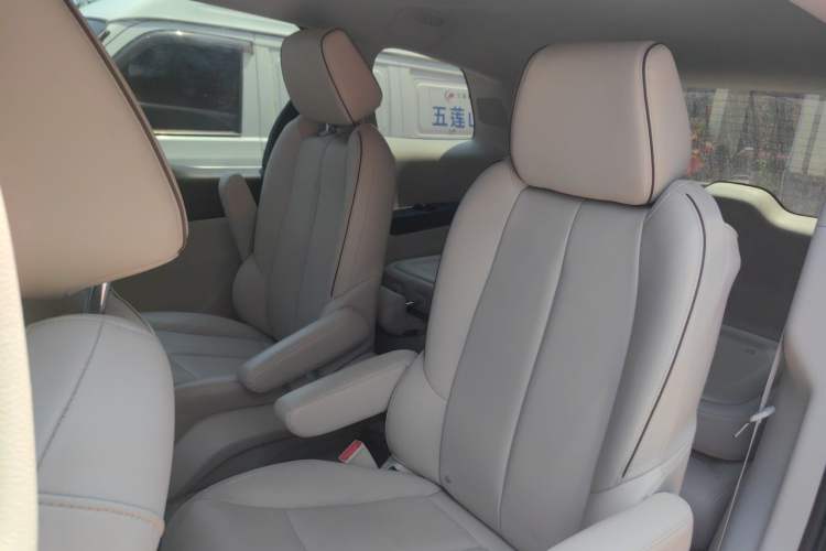 Used Buick GL8 2020 Land Business Class 652T Luxury Model Left Rear Seat