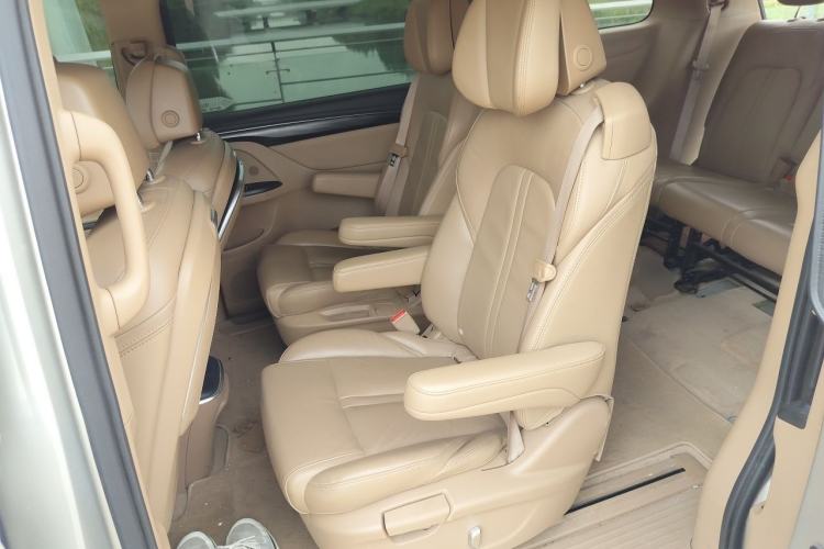 Used Buick GL8 2020 ES Land Cruiser 653T Luxury Edition Left Rear Seat