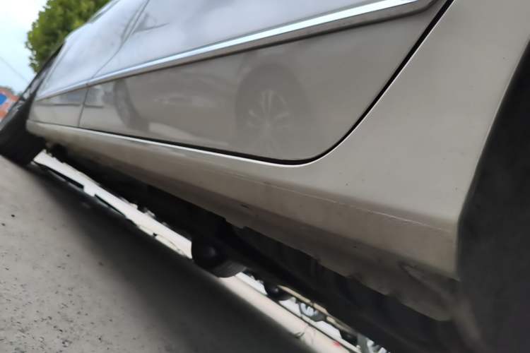 Used Buick GL8 2020 ES Land Cruiser 653T Flagship Model Left Side Sill