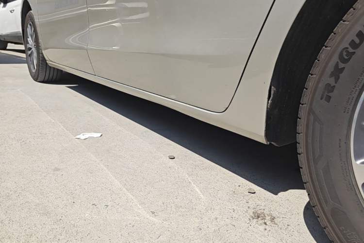 Used Buick GL8 2020 ES Land Cruiser 653T Comfort Edition Left Side Sill