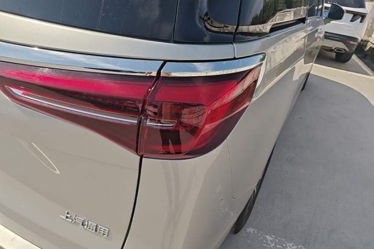 Used Buick GL8 2020 ES Land Cruiser 653T Comfort Edition Right Rear Taillight