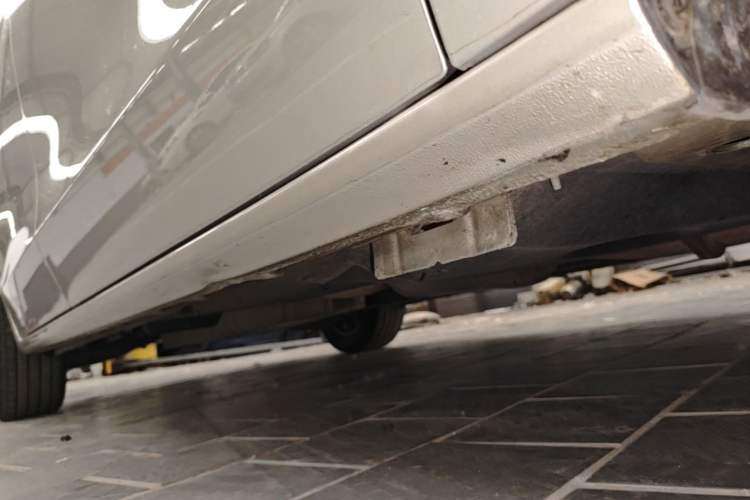 Used Buick GL8 2020 ES Land Cruiser 653T Luxury Edition Right Side Sill