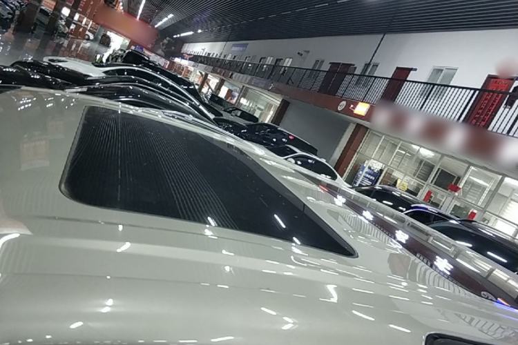 Used Buick GL8 2020 ES Land Cruiser 653T Flagship Model Roof