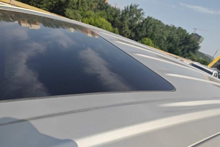 Used Buick GL8 2020 ES Land Cruiser 653T Comfort Edition Roof