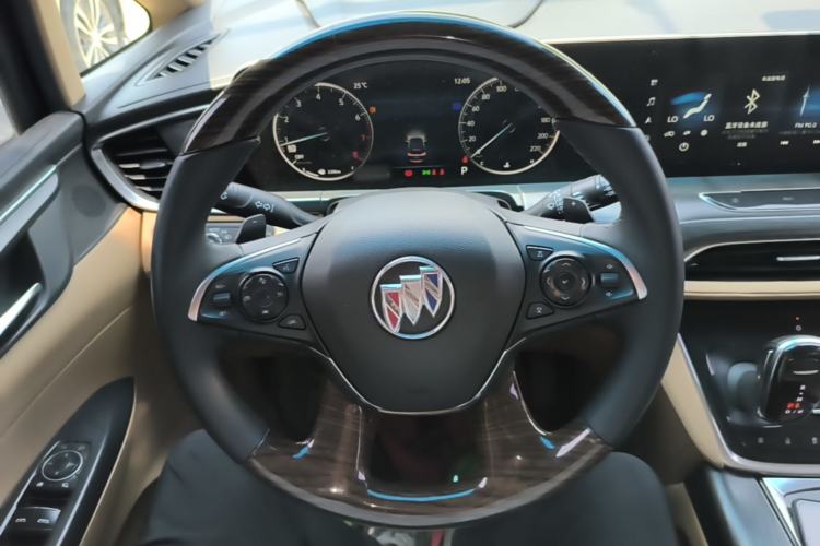 Used Buick GL8 2020 ES Land Cruiser 653T Flagship Model Steering Wheel