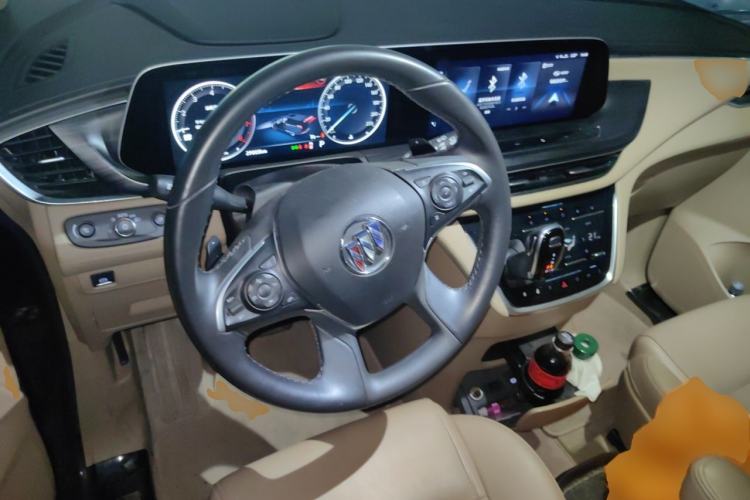Used Buick GL8 2020 ES Land Cruiser 653T Luxury Model Steering Wheel
