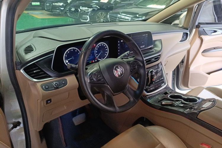 Used Buick GL8 2020 ES Land Cruiser 653T Luxury Model Steering Wheel
