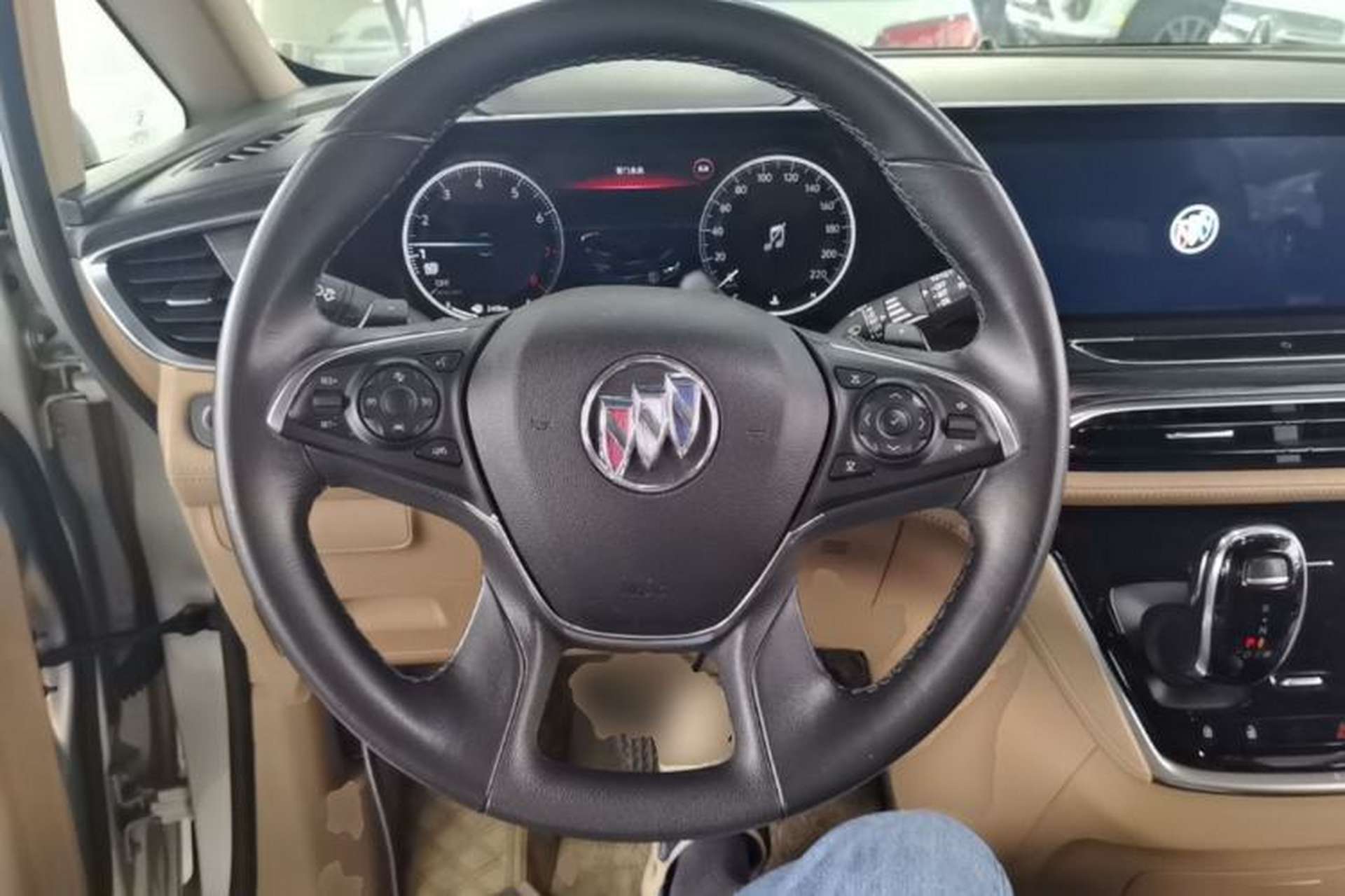 Used Buick GL8 2020 ES Land Cruiser 653T Luxury Edition Steering Wheel