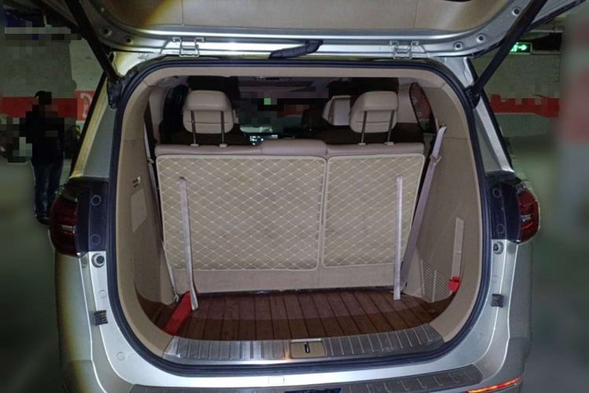 Used Buick GL8 2020 ES Land Cruiser 653T Luxury Model Trunk
