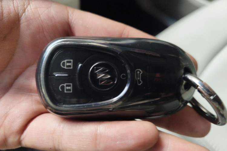 Used Buick GL8 2020 Land Business Class 652T Luxury Model Vehicle Key