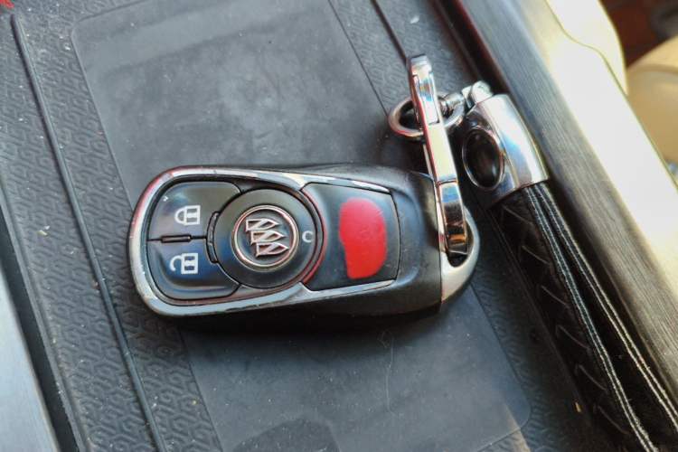 Used Buick GL8 2020 ES Land Cruiser 653T Comfort Edition Vehicle Key
