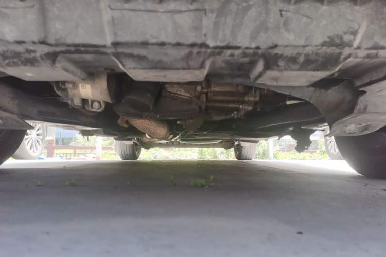Used Buick GL8 2020 Land Cruiser Executive Class 652T Comfort Model Chassis Front