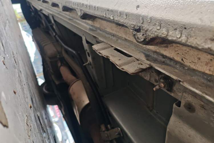 Used Buick GL8 2020 ES Land Cruiser 653T Luxury Model Chassis Front Right