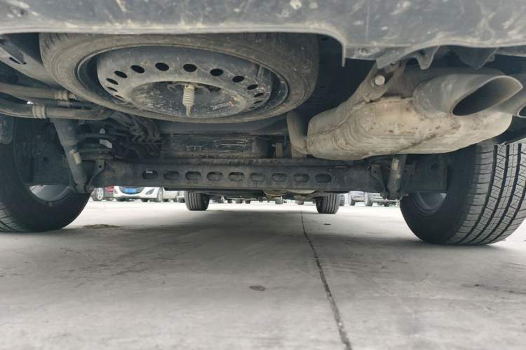 Used Buick GL8 2020 Land Cruiser Executive Class 652T Comfort Model Chassis Rear