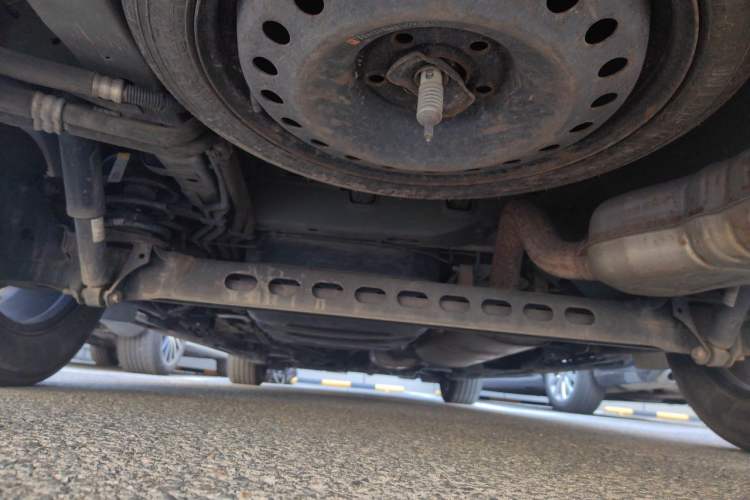 Used Buick GL8 2020 Land Cruiser Executive Class 652T Comfort Model Chassis Rear
