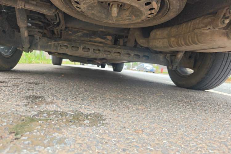 Used Buick GL8 2020 Land Cruiser Executive Class 652T Comfort Model Chassis Rear