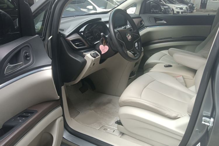 Used Buick GL8 2020 Land Cruiser Executive Class 652T Comfort Model Driver Seat