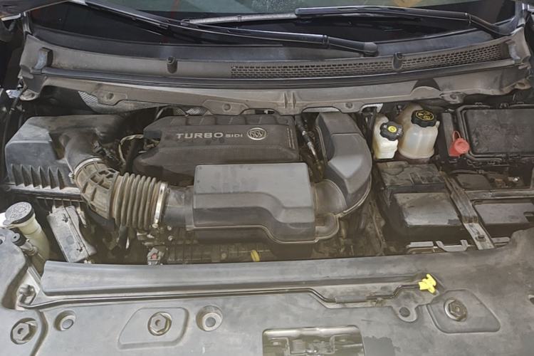 Used Buick GL8 2020 Land Business Class 652T Premium Model Engine Bay