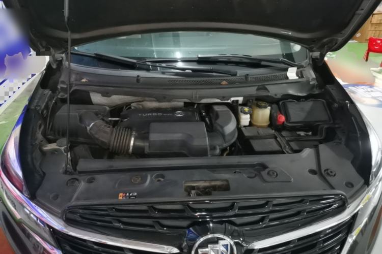 Used Buick GL8 2020 Land Business Class 652T Luxury Model Engine Bay