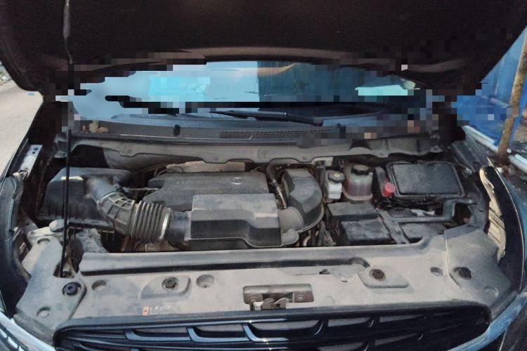 Used Buick GL8 2020 Land Cruiser Executive Class 652T Comfort Model Engine Bay