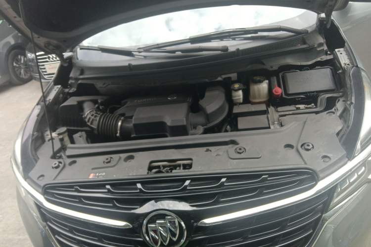 Used Buick GL8 2020 Land Cruiser Executive Class 652T Comfort Model Engine Bay