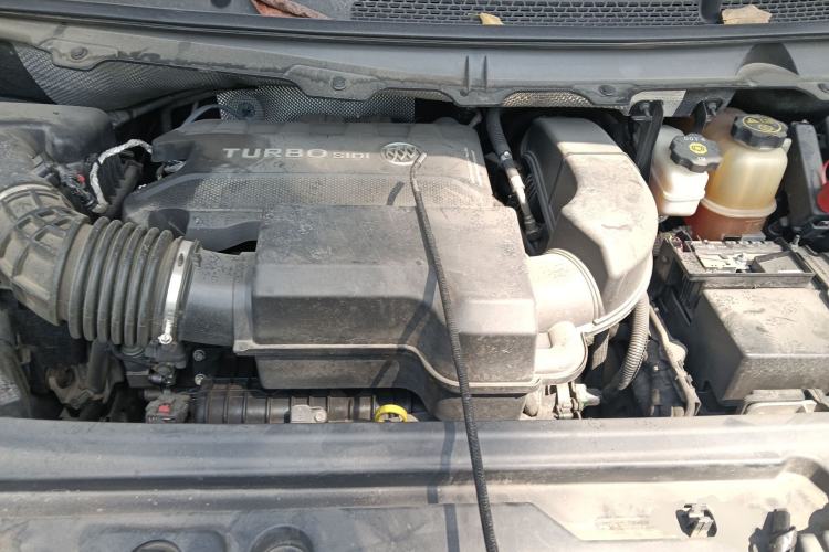 Used Buick GL8 2020 Land Business Class 652T Luxury Model Engine Bay