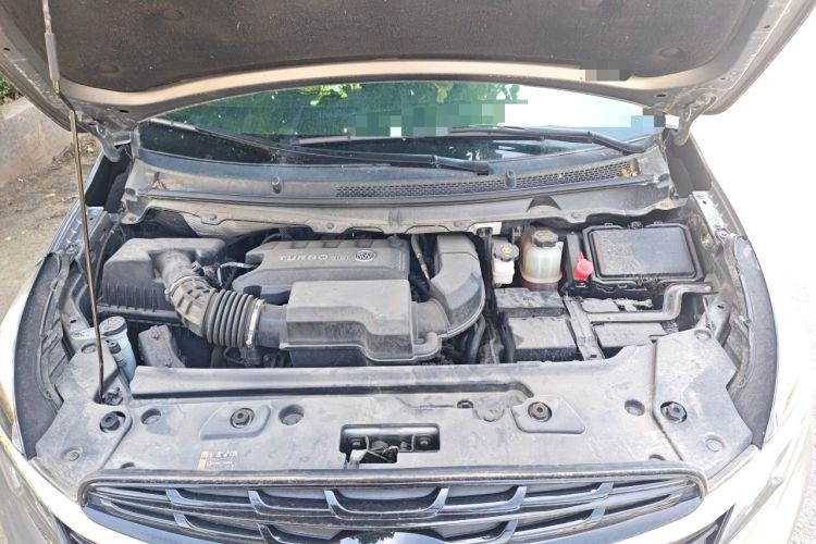 Used Buick GL8 2020 Land Business Class 652T Luxury Model Engine Bay