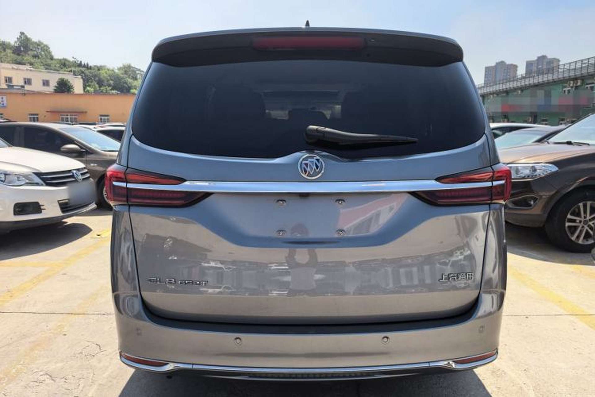 Used Buick GL8 2020 Land Business Class 652T Luxury Model Exterior 3