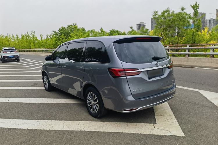 Used Buick GL8 2020 Land Cruiser Executive Class 652T Comfort Model Exterior 4