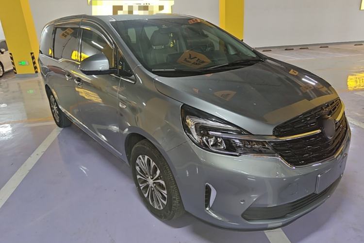 Used Buick GL8 2020 Land Business Class 652T Premium Model Front Right 45 Deg