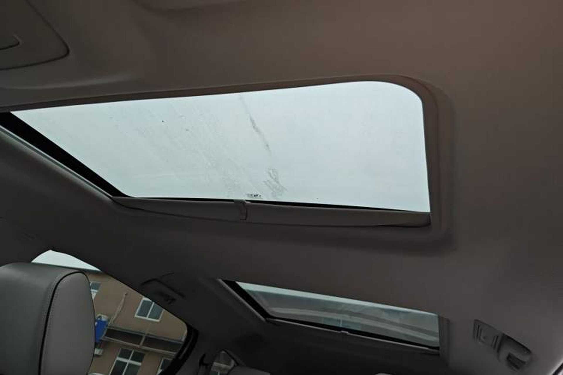 Used Buick GL8 2020 Land Business Class 652T Premium Model Headliner
