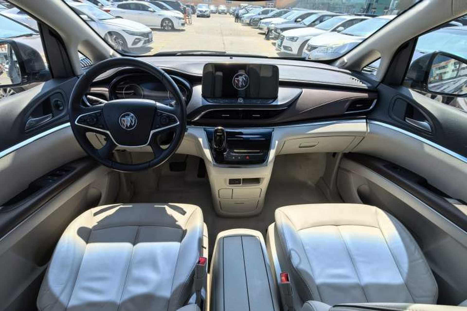 Used Buick GL8 2020 Land Business Class 652T Luxury Model Interior 1