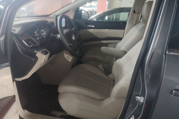 Used Buick GL8 2020 Land Cruiser Executive Class 652T Comfort Model Left Front Seat