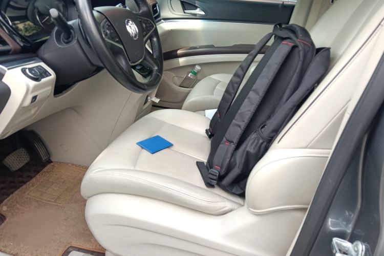 Used Buick GL8 2020 Land Business Class 652T Luxury Model Left Front Seat