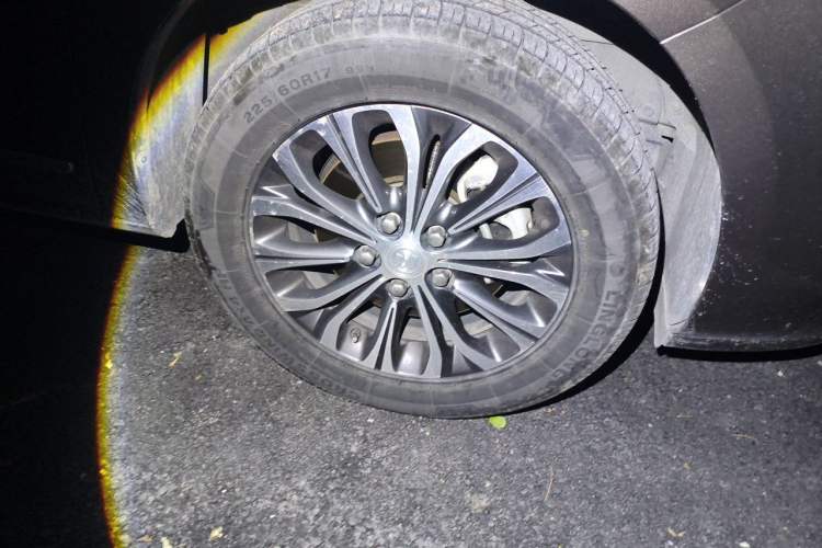 Used Buick GL8 2020 Land Business Class 652T Luxury Model Right Front Wheel Hub