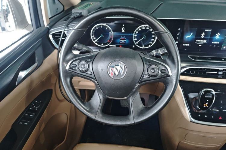Used Buick GL8 2020 ES Land Cruiser 653T Luxury Model Steering Wheel