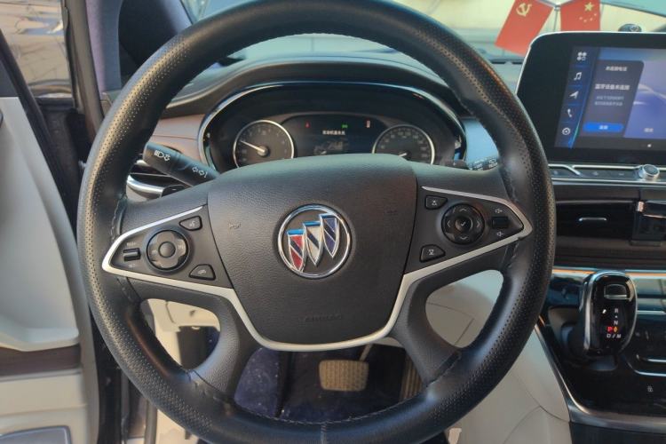 Used Buick GL8 2020 Land Cruiser Executive Class 652T Comfort Model Steering Wheel