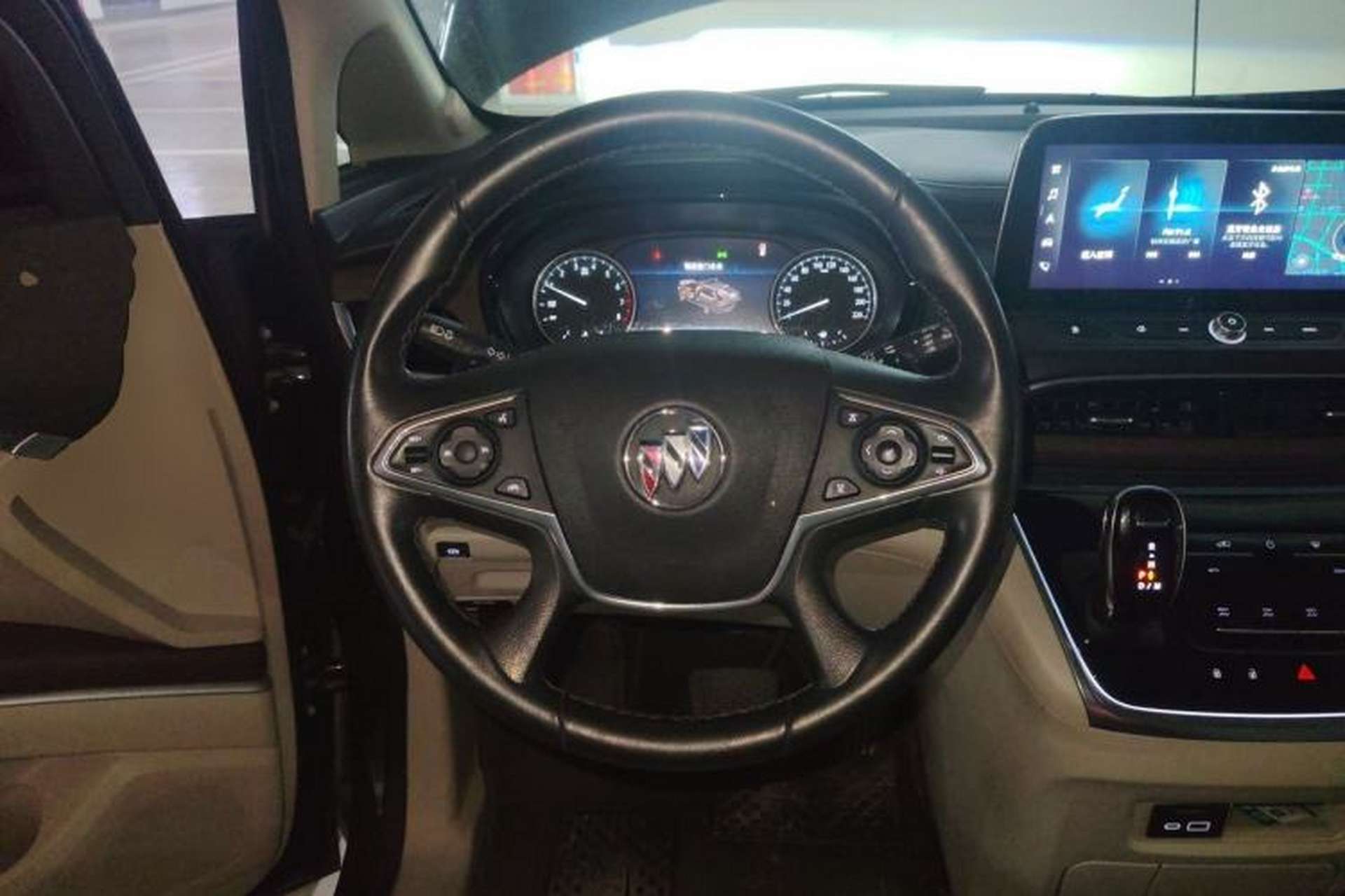 Used Buick GL8 2020 Land Business Class 652T Premium Model Steering Wheel