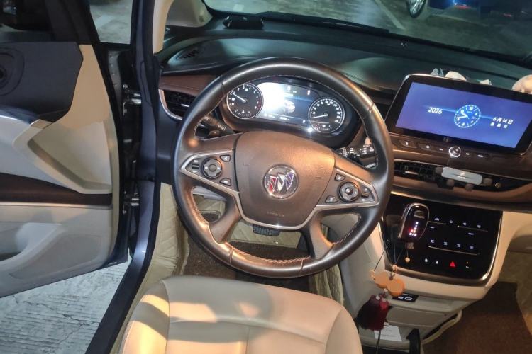 Used Buick GL8 2020 Land Business Class 652T Luxury Model Steering Wheel