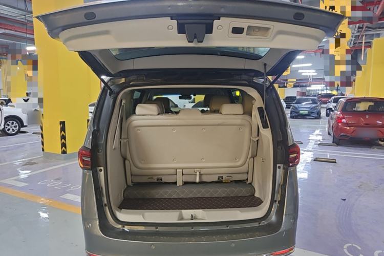 Used Buick GL8 2020 Land Business Class 652T Premium Model Trunk