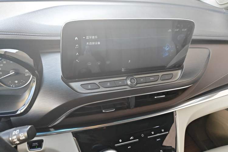 Used Buick GL8 2020 Land Business Class 652T Luxury Model Audio And AC Panel