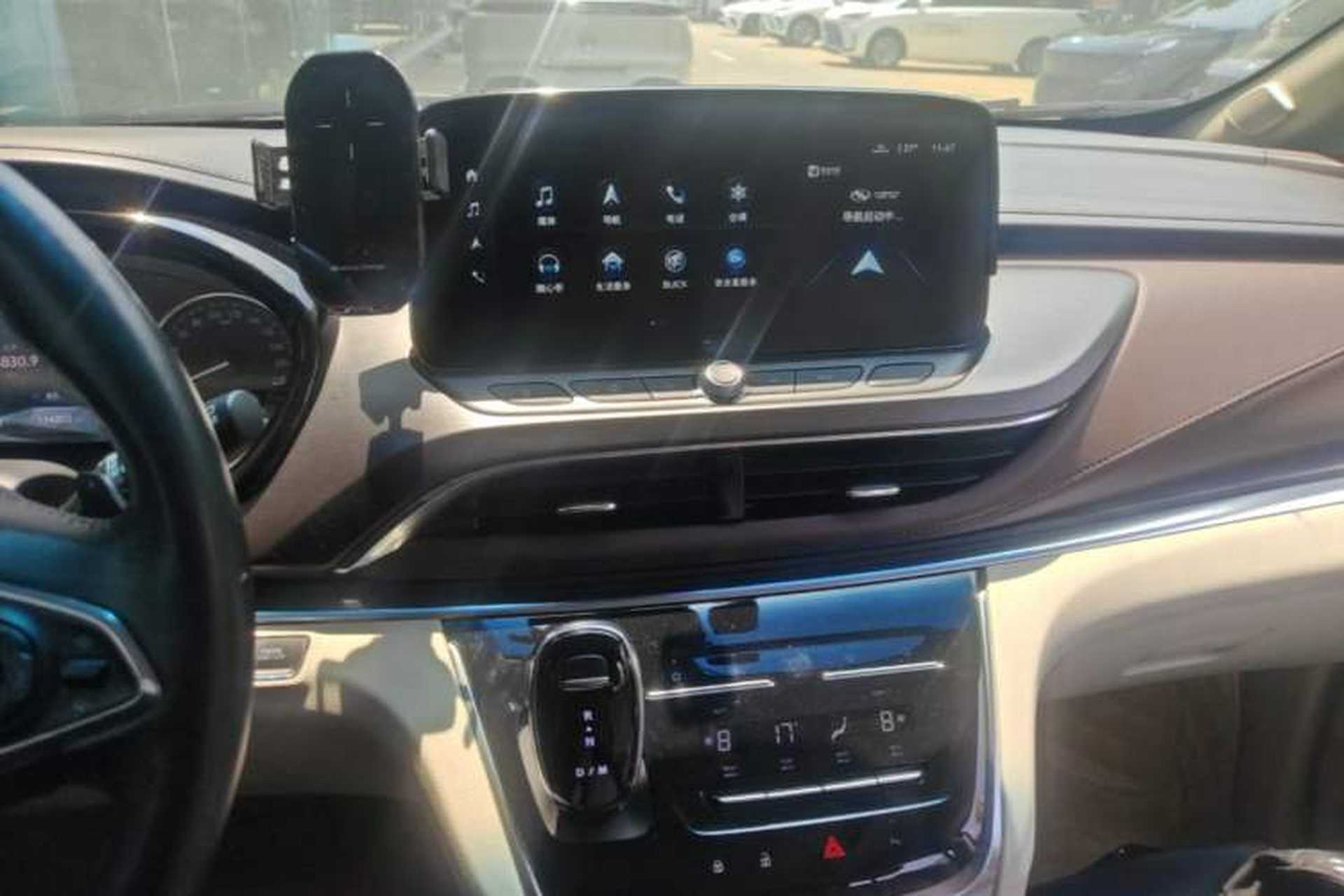 Used Buick GL8 2020 Land Business Class 652T Luxury Model Audio And AC Panel