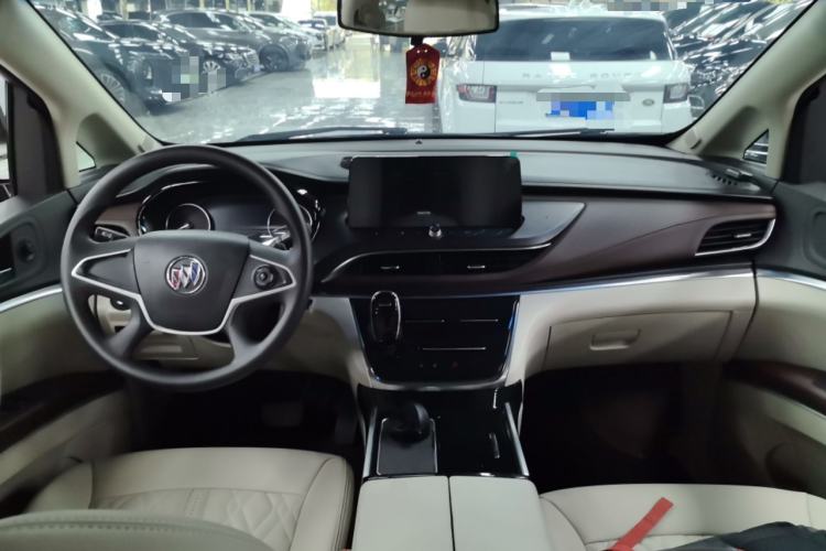 Used Buick GL8 2020 Land Cruiser Executive Class 652T Comfort Model Center Console