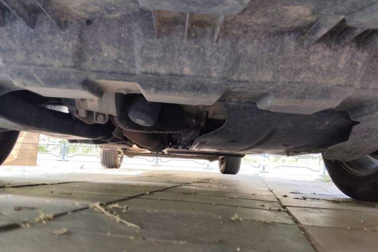 Used Buick GL8 2020 Land Cruiser Executive Class 652T Comfort Model Chassis Front
