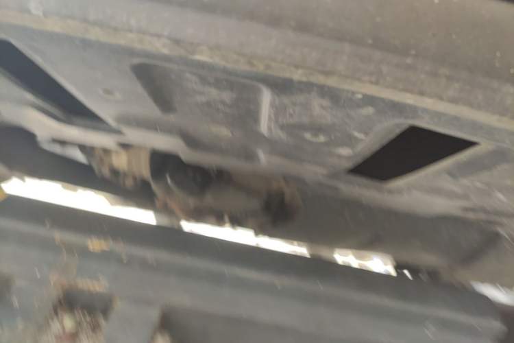 Used Buick GL8 2020 ES Land Cruiser 653T Comfort Edition Chassis Front
