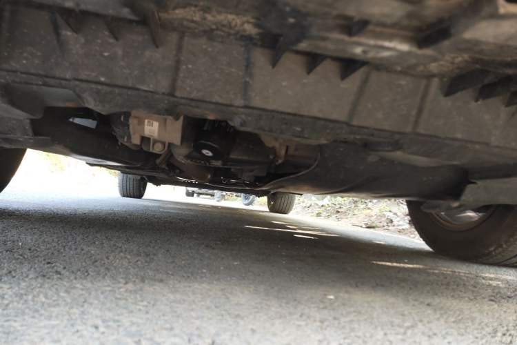 Used Buick GL8 2020 Land Cruiser Executive Class 652T Comfort Model Chassis Front