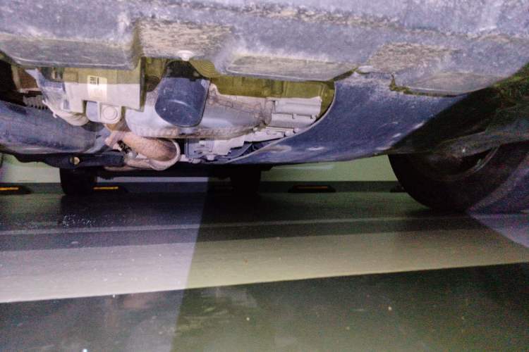 Used Buick GL8 2020 Land Cruiser Executive Class 652T Comfort Model Chassis Front